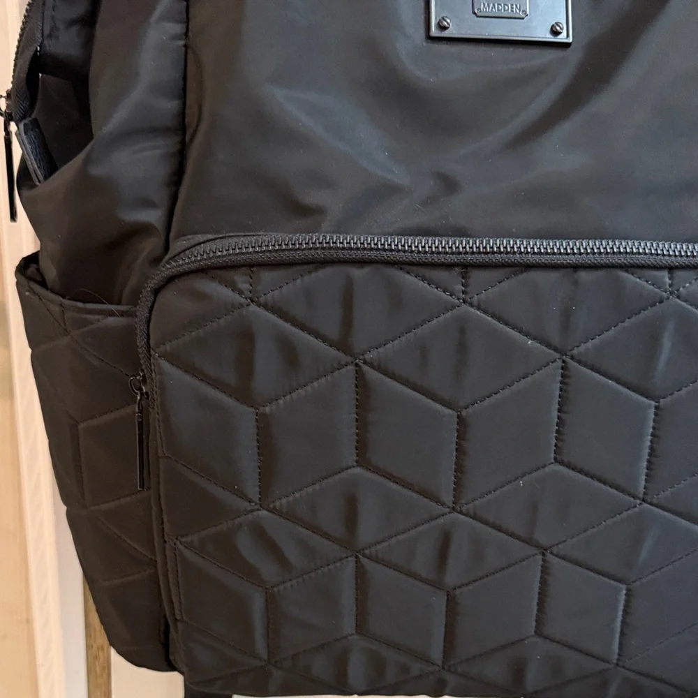 Steve Madden Black Geometric Backpack - Picture 3 of 7
